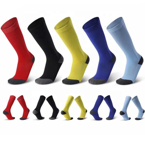Factory Supply Custom Design Novelty Football <b>Grip</b> <b>Socks</b> Pink Anti Slip Soccer Football <b>Socks</b> For Men - Product Image 1