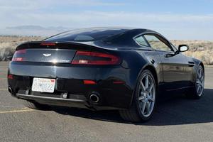 Excellent état, Aston Martin V8 Vantage d'occasion de 2008 - Product Image 5