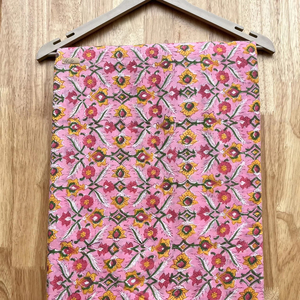 Fabricant et vente en gros de tissu en coton fait à la main tissu en coton imprimé à la main tissu pour vêtements tissu au mètre - Product Image 1
