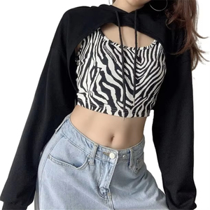 Latest Design <b>Top</b> Selling Women Cropped Hoodie 100% Cotton Durable Anti-Shrink Front Logo Customized Colors Set Casual Autumn - Product Image 5