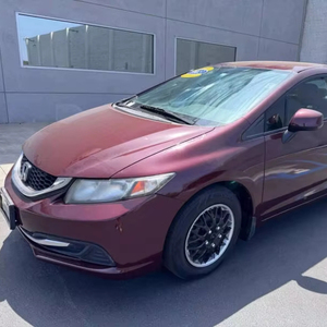 Utilisé 2013 Ho-nd-a Ci-vic L-X - Product Image 1