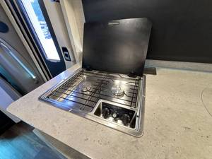 Camping-car mobile T-i-f-f-i-n W-A-Y-F-A-R-E-R --2-5-S-W 2021 pour 4 à 6 personnes, prêt à être expédié - Product Image 3