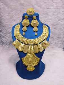 Collier chaîne gourmette tendance plaqué or 24 carats d'un gramme - Product Image 2