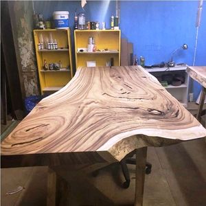Ensemble de table à manger carrée en bois de noyer massif Daabadi Furnico avec bord naturel et design tropical, couleur personnalisable, meubles pour la maison - Product Image 1
