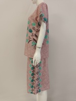 Pijamas con motivos nuevos, conjunto de pijamas de rayón de verano para mujer, bonitos y dulces pantalones cortos hasta la rodilla con cintura elástica de manga corta