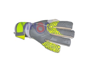 Guantes de Portero Profesionales Personalizables Rojos, Protección de Látex de Alta Calidad para Entrenamiento de Fútbol, Guantes de Portero de Fútbol - Product Image 4