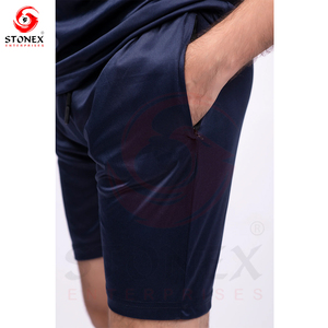 กางเกงขาสั้นสำหรับผู้ชายชุดเสื้อยืดแขนสั้นผ้าคอตตอนโพลีเอสเตอร์สีพื้นชุดวอร์มคอกลมพร้อมกางเกงขาสั้นสำหรับผู้ชายตามสั่ง - Product Image 5