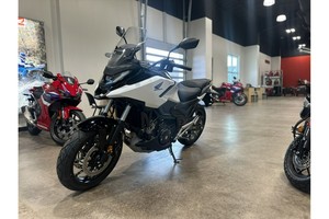 SPEEDER PREMIUM NC750XX DCT Automatic Adventure-Sport Touring Motorcycle - Product Image 4