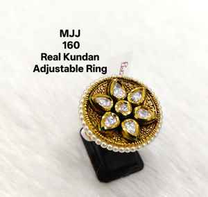 Fourniture en gros de bague Kundan la plus demandée avec finition antique pour les fonctions de mariage et les occasions de fête certifiée IGI - Product Image 2