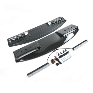 Accesorios para automóviles de alta calidad, luz de advertencia de estilo de fibra de carbono de reflector apta para <span class=keywords><strong>Land</strong></span> <span class=keywords><strong>Rover</strong></span> <span class=keywords><strong>Defender</strong></span> L663 12V, luz alta - Product Image 4