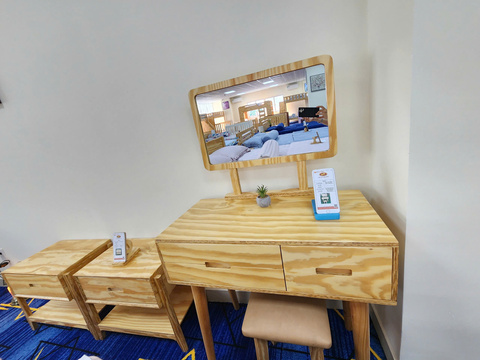 Cheap Price Eco-Friendly 9-12-15-18mm Reusable Pine Plywood Polished E0 Glue For Indoor Construction Furniture