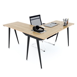 Escritorio en Forma de L de Madera Contrachapada con Patas de Hierro en Forma de Cono 140x140cm HBCO037 - Product Image 2