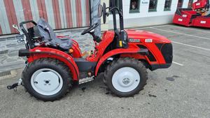 Free Shipping Antonios Carraros Tigre 3800 X-MAS 25.7 HP 1.05 Ton 4WD Compact Utility Tractor EPA/CE Approved - Product Image 3