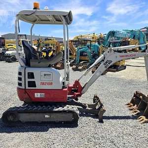 รถขุดขนาดเล็ก TAKEUCHI TB215R ประสิทธิภาพสูง - Product Image 3