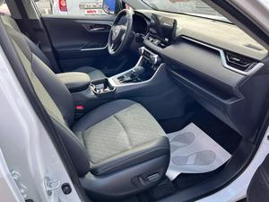 Toyota RAV4 V (XA50) 2025 neuve disponible à la vente - Product Image 6