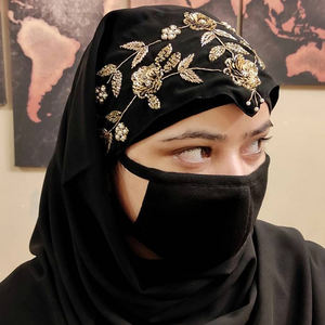 Hijab brodé à la main pour femmes, tissu de qualité supérieure, écharpe musulmane de créateur, écharpes traditionnelles, châles à vendre - Product Image 1