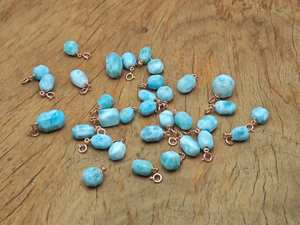 Collar con colgante de Larimar hecho a mano, joyería de piedras preciosas azules naturales, colgante de piedra elegante para mujer, regalo único - Product Image 5