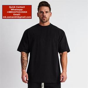 Camiseta estampada de gran tamaño de moda de color negro para hombre, camisetas de precio bajo con hombros caídos de fabricante, camiseta de ropa de hombre de alta calidad - Product Image 1