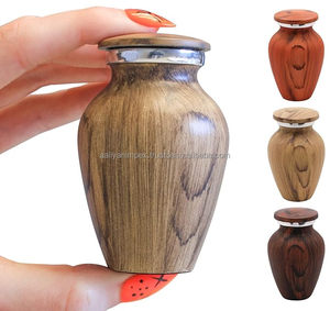 AALIYAN IMPEX-Urna de cremación funeraria de madera al por mayor, urnas grandes para cenizas humanas con personalización y bolsa de terciopelo - Product Image 3