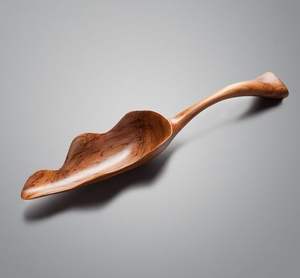 Cuillère en bois de qualité supérieure, durable, conçue pour une utilisation sûre lors de la cuisson, du mélange, du service et du brassage dans une cuisine saine à la maison et lors de fêtes. - Product Image 6