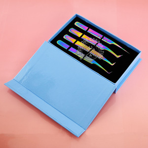 Pinzas de extensión de pestañas con agarre de punta de fibra, pinzas clásicas curvadas, logotipo personalizado, pinzas para arranque de volumen Maga, agarre antideslizante - Product Image 1