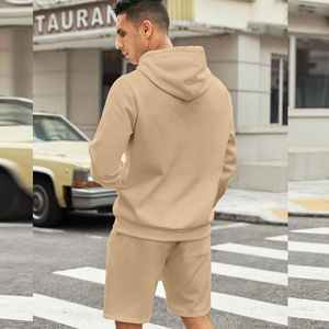 Venta caliente sudaderas con capucha conjuntos de pantalones cortos para adultos en tela de algodón 100% Casual invierno al aire libre conjuntos de dos piezas hechas por Terzo Sports - Product Image 2