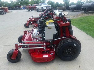 Cortadora de Césped Eléctrica Ferris 5902169 de 52 Pulgadas con Plataforma para Operador, Modelo SRS Z3X, con Motor de 37 HP y 4 Tiempos para Cortar el Césped - Product Image 5