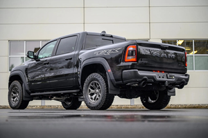 Meilleures ventes 2024 RAM 1500 TRX Crew Cab 44 Pick-up à conduite à gauche en cuir foncé 6.2L Supercharged HEMI V8 Édition finale - Product Image 3