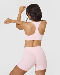 Prix usine Ballet Rose Unifié Shorts Et Doux Mouvement Sport Soutien-Gorge Encolure Dégagée Femmes Gym Workout Deux Pièces Ensemble Pour Les Femmes - Product Image 6