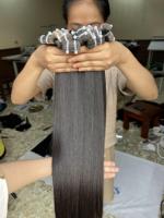 Bande de trame de peau de qualité supérieure dans les extensions de cheveux cheveux vierges 100% Virgrin Human Double Drawn Tape Extensions de cheveux