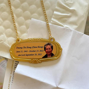 Urnas de cremación personalizadas de diseño moderno, placa de cinta grabada de alta calidad con suministros adhesivos para funerales - Product Image 6