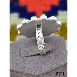 Anillo Ajustable Hecho a Mano en el Suroeste con Turquesa Royston y Engaste de Plata de Ley para Regalo - Product Image 2