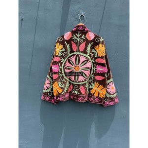 Veste Courte Faite Main en Velours Marron Suzani avec Broderie Florale, Veste d'Hiver Unisexe avec Doublure Intérieure en Coton - Product Image 6