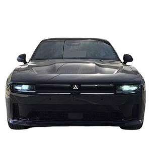 Sedán Eléctrico Usado 2025 con Tracción en las Cuatro Ruedas, Rendimiento Eléctrico, Autonomía NEDC de 601-700 km, Batería de 110 kWh, Aceleración Potente, Conducción Automática Suave - Product Image 1