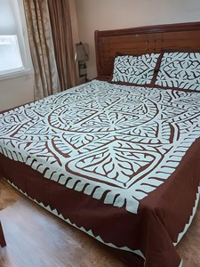 Ensemble de draps floraux en relief faits à la main: broderie pakistanaise, literie de mariage, - Product Image 5