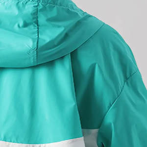 Chaqueta cortavientos de lona transpirable con logotipo personalizado para hombre, chaqueta con capucha y cremallera de manga larga para primavera, Otoño e Invierno - Product Image 6