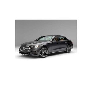 Mercedes Clase E usado disponible para exportar a importadores y revendedores internacionales de automóviles - Product Image 3