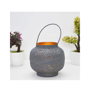 โคมไฟแขวนสีเทารูปตัวทีสไตล์โมเดิร์นของขวัญคริสมาสต์โลหะแกะสลักของขวัญเทศกาลคริสต์มาสแบบพรีเมียม - Product Image 1