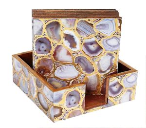 Sous-verres gravés en bois d'acacia en bois Ensemble de sous-verres en bois personnalisés avec tapis et tampons faits à la main pour la décoration de table - Product Image 4