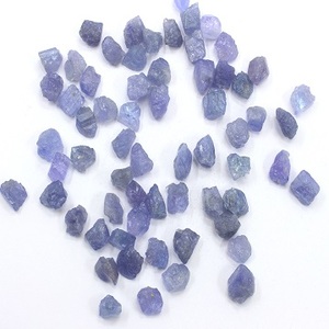 25pcs véritable tanzanite lâche 10-12MM bleu naturel brut indien grossiste pour la fabrication de bijoux coupés à la main et non traités - Product Image 1