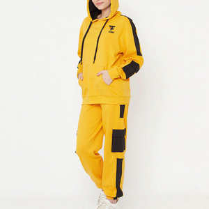 Haute qualité XXL grande taille femmes hiver Fitness Jogging ensemble personnalisé imprimé à capuche à manches longues pantalons minces coupe-vent survêtements - Product Image 4