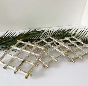 Mayorista Top Trending Trivets Decoración y accesorios de mesa de metal de aluminio con acabado dorado para uso en la cocina Salvamanteles de metal - Product Image 2