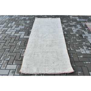 พรมวินเทจตุรกี ขนาด 3.1x7 ฟุต (94x214 ซม.) พรมขนสัตว์สีขาวคิลิม - Product Image 1