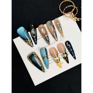 Ongles press-on Midnight Gilded Flux - Product Image 3