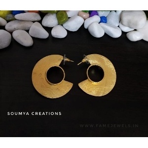 Boucles d'oreilles créoles en laiton plaqué or faites à la main, style géométrique vintage ethnique, pour fête, unisexe - Product Image 2