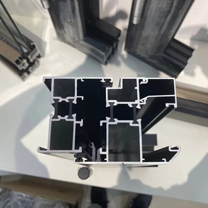 Porte coulissante moderne en aluminium personnalisé Porte en verre en aluminium 6063-T5 à rupture thermique avec verre à double trempe pour la maison - Product Image 5