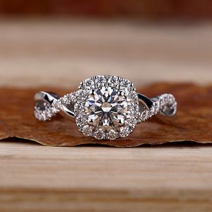 Anillo de Diamante de Laboratorio de Corte Redondo de 1.07 Quilates con Halo, Banda Trenzada con Pavé, para Compromiso, Propuesta de Matrimonio, Regalo de Boda, Diamantes Sueltos - Product Image 1