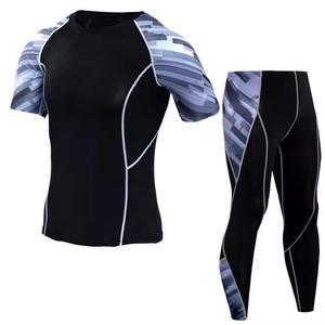 Conjunto Deportivo de Compresión para Hombre, 2 Piezas, Camiseta de Manga Corta de Secado Rápido y Pantalones Cortos de Compresión Elástica, Venta al Por Mayor Personalizada - Product Image 1