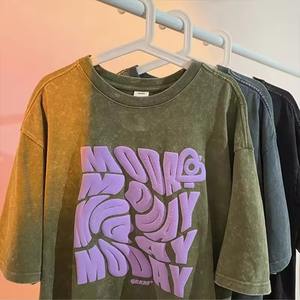 Camiseta de Hombre con Diseño de Logotipo Personalizado OEM, Estilo Urbano, Estampado Puff, Nueva Moda, Transpirable, 220 Gramos, Antiencogimiento, Resistente al Calor - Product Image 1