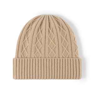 Bonnet doublé en soie lisse Skully de luxe unisexe bonnet de sommeil avec logo personnalisé chapeaux d'hiver vente en gros chapeau vierge en Satin uni - Product Image 1